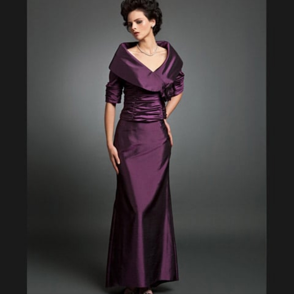 VINTAGE Elegant Purple Evening Gown Small